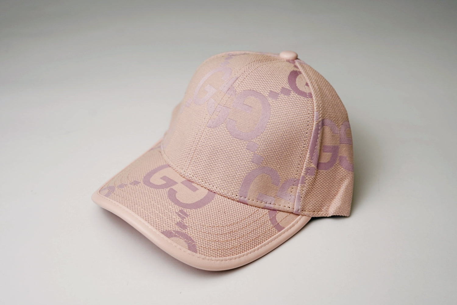 BURBERRY K134