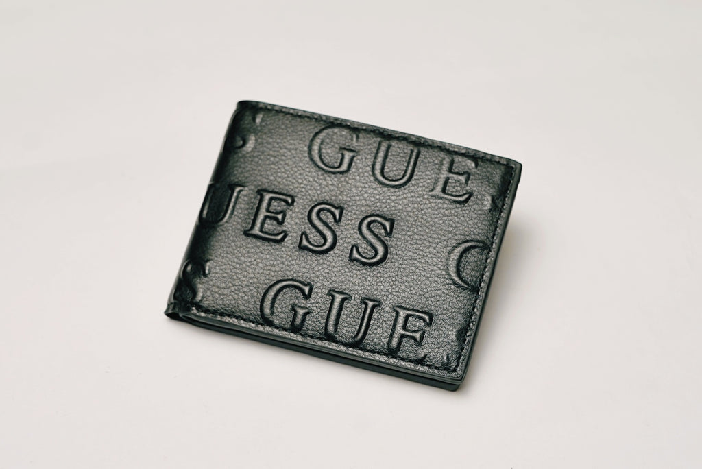 GUESS K589