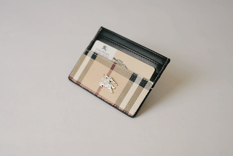 BURBERRY CARDHOLDER K78