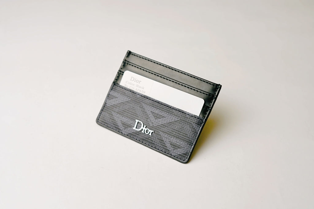 DIOR K221