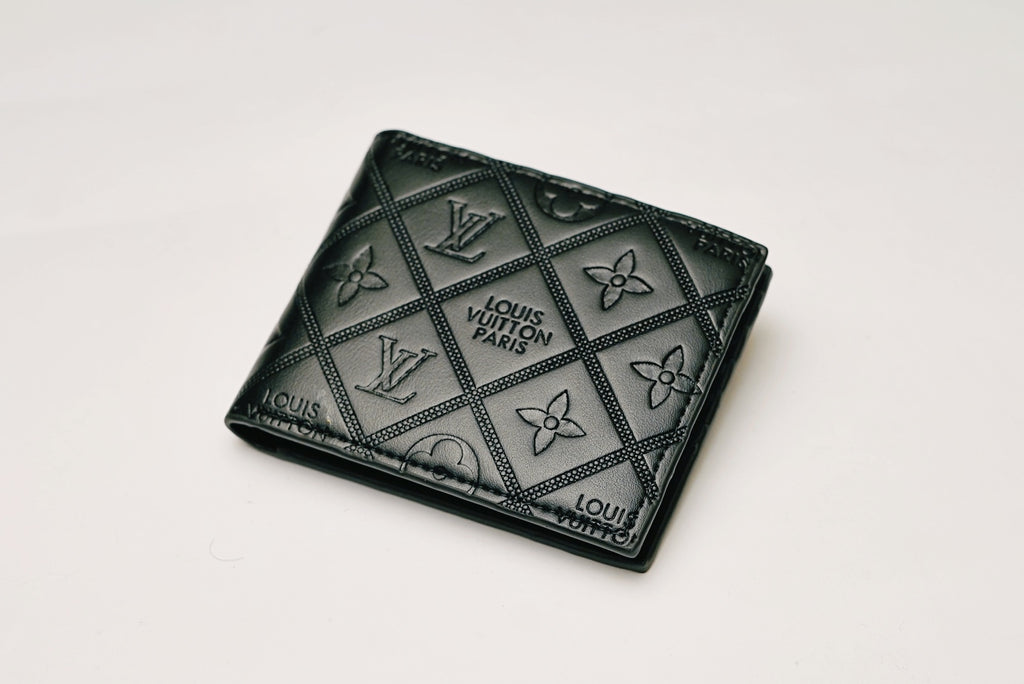 LV K595 WITH BOX AND BAG