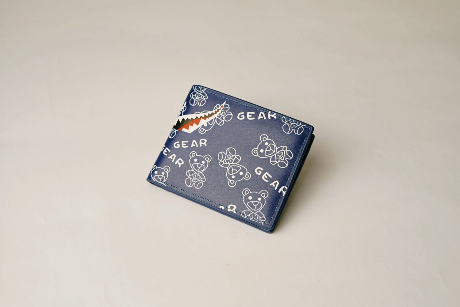 BURBERRY K197