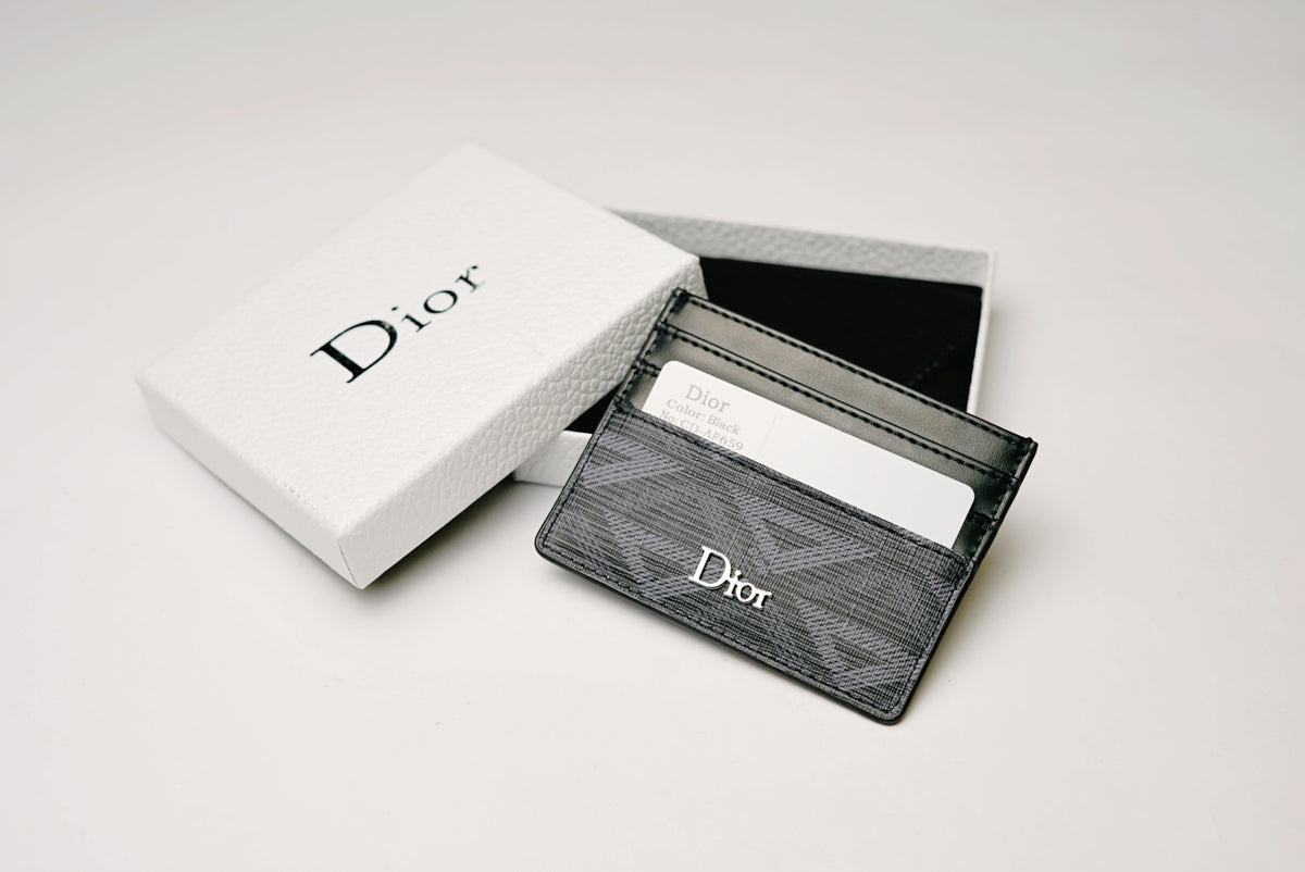 DIOR K221