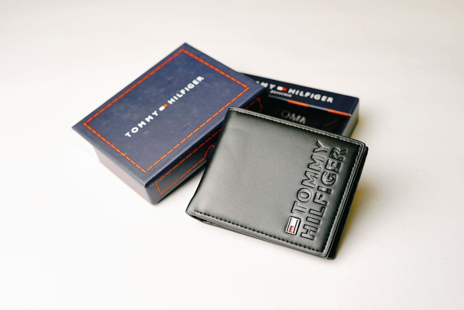 TOMMY K306 WITH BOX AND BAG