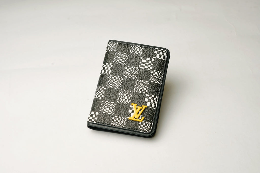 FLIP LV WALLET K520