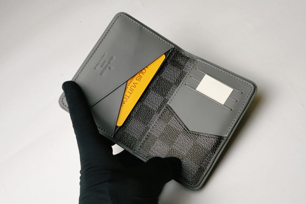 FLIP LV WALLET K521