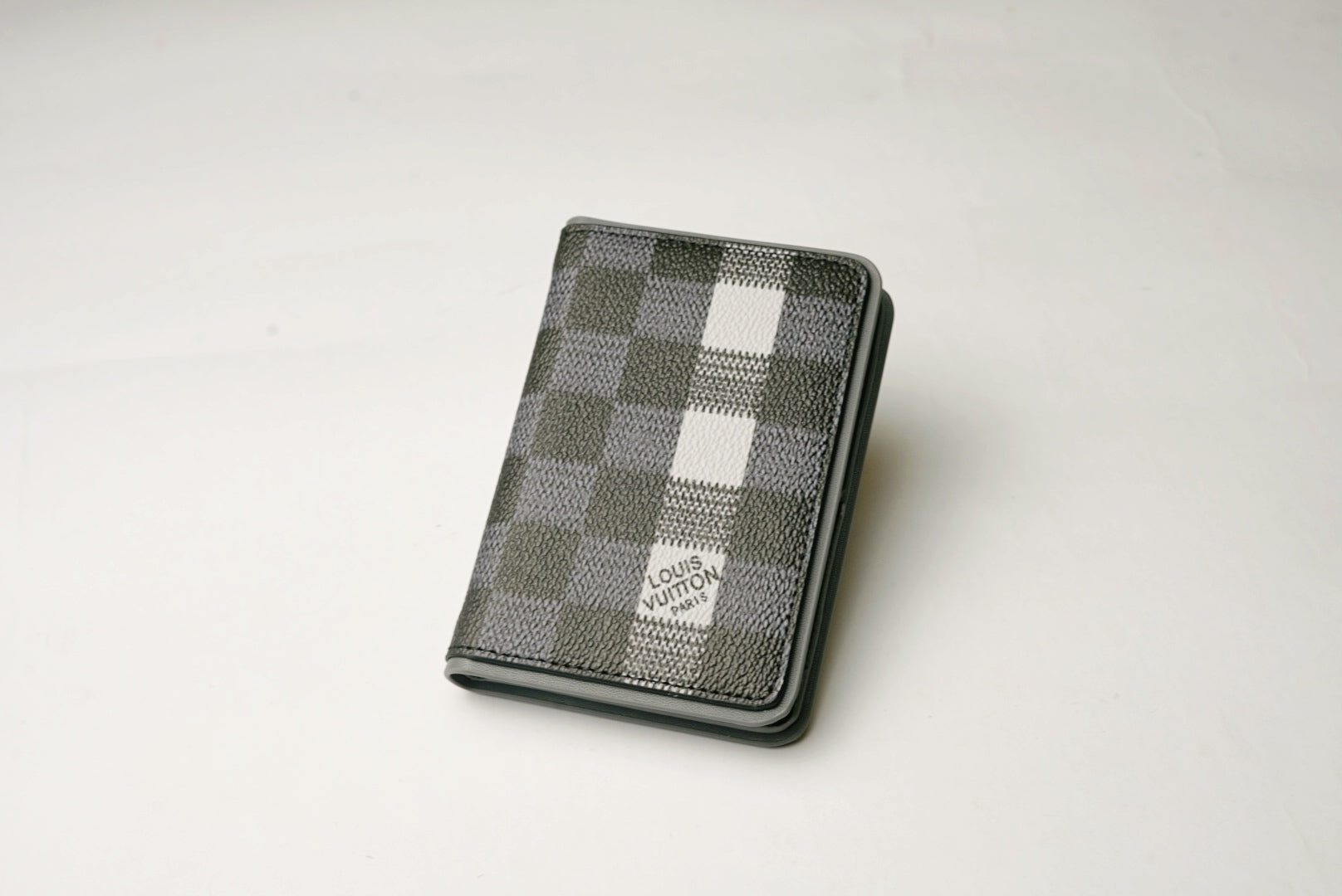 FLIP LV WALLET K521