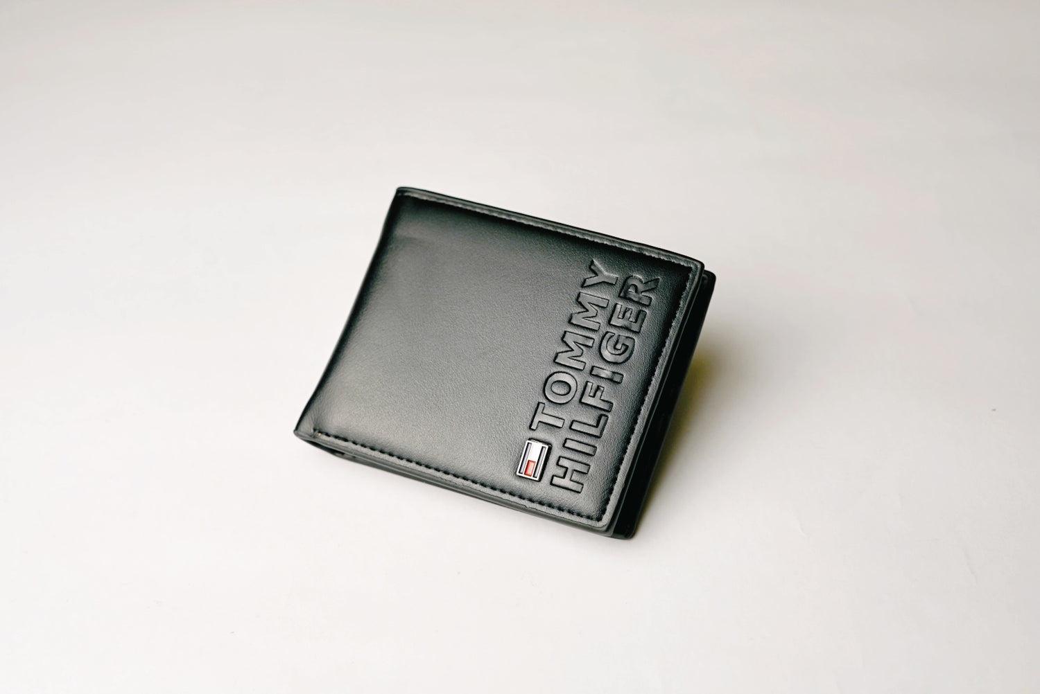TOMMY K306 WITH BOX AND BAG