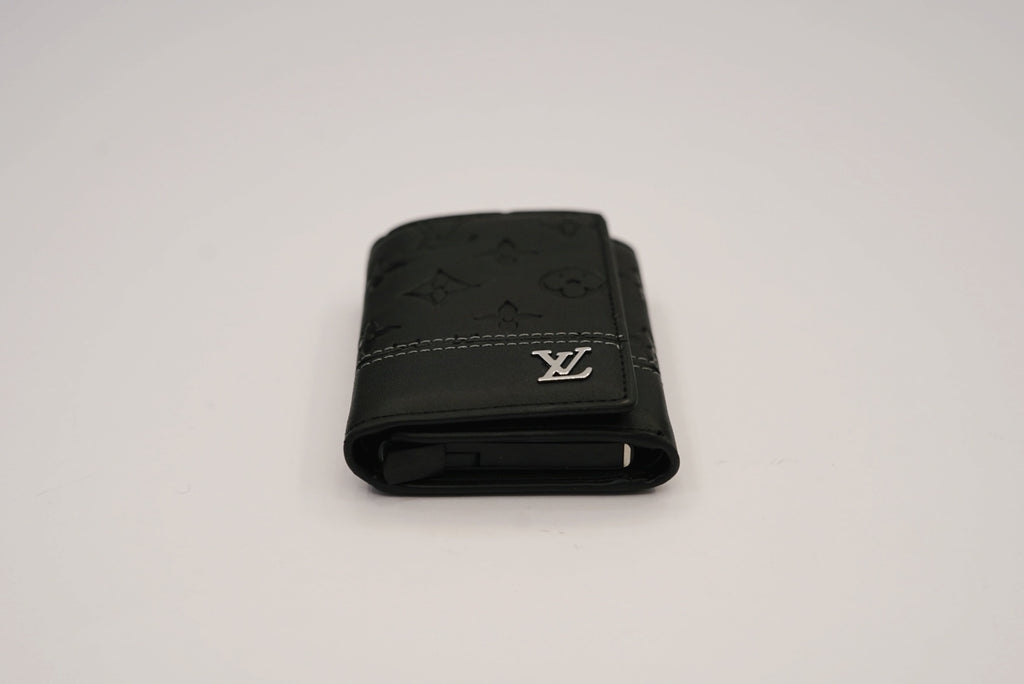 Louis Vuitton wallet K15