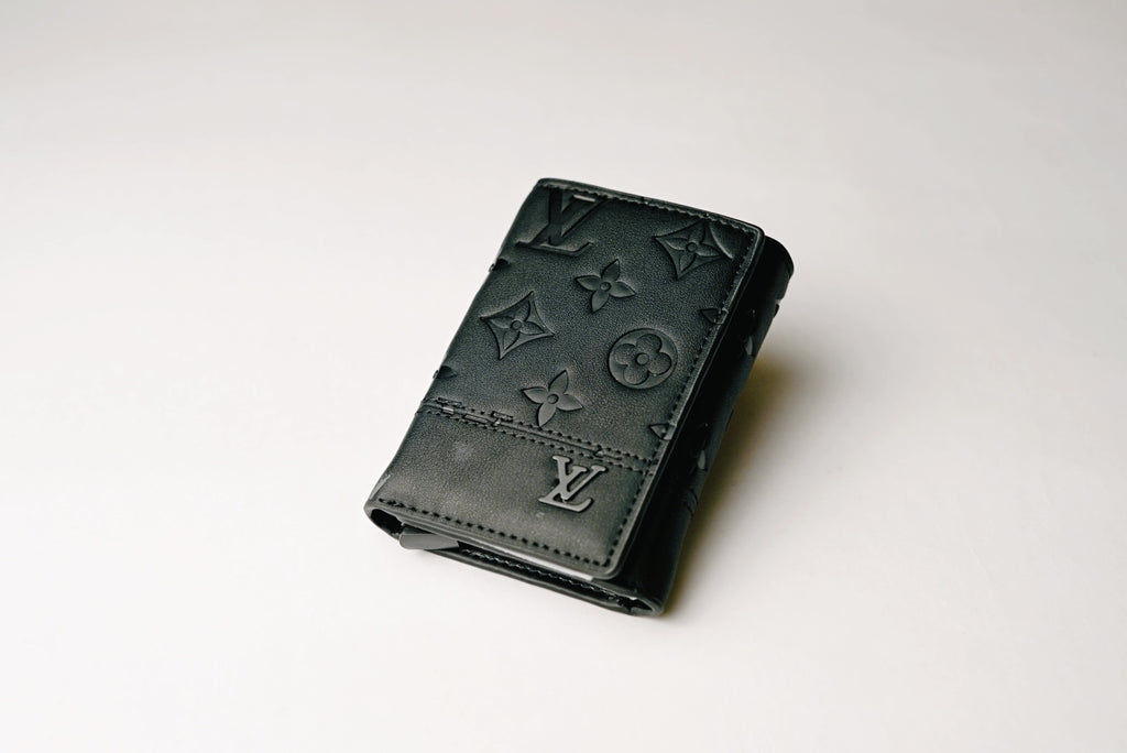 Louis Vuitton wallet K15