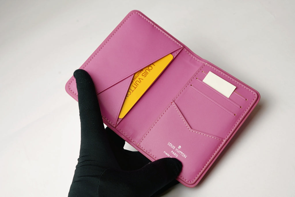 FLIP LV WALLET K523