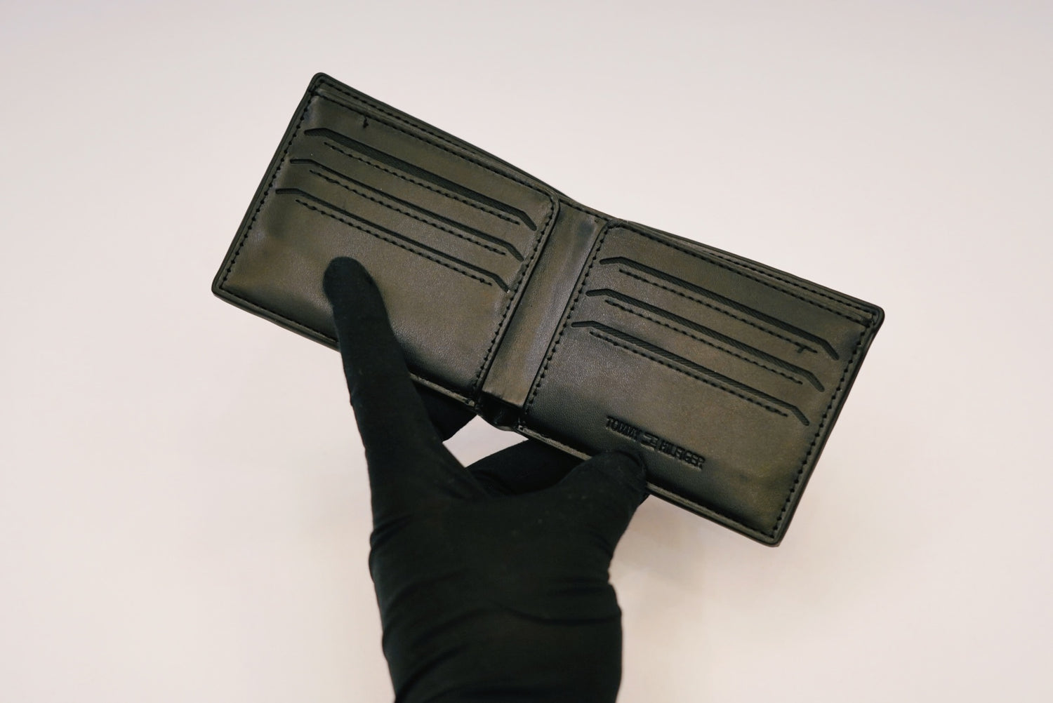 Tommy Hilfiger wallet black K26
