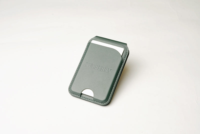 BURBERRY 2 IN 1 MAGNETIC CARD HOLDER K516